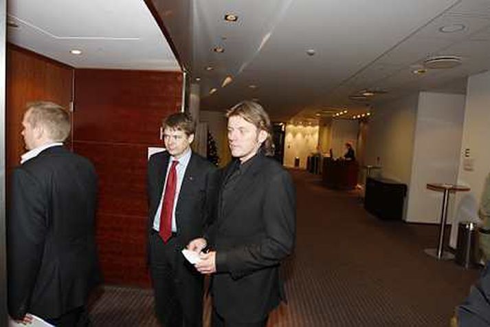 Laun Jóns Ásgeirs fyrir stjórnarsetu verða 350 þúsund.