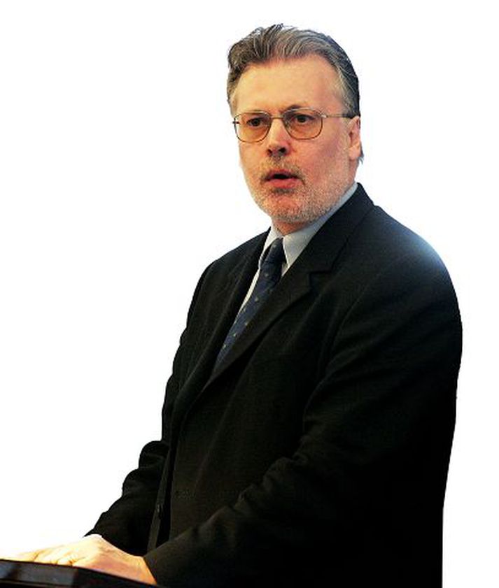 Ögmundur Jónasson þingmaður VG leggur til að 87 milljónir króna af framlagi til NATO renni til bágstaddra í Pakistan.