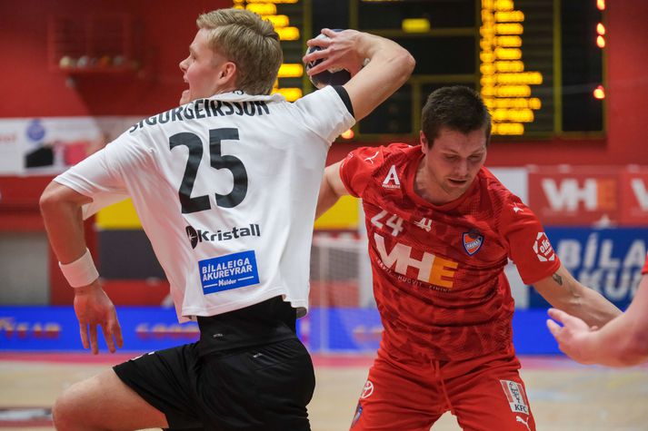 FH-ingar eru með pálmann í höndunum eftir sigur kvöldsins.