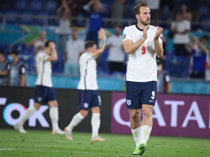 Harry Kane hefur gefið út að hann vilji yfirgefa Tottenham en félagið er ekki tilbúið að hleypa honum svo glatt í burtu.