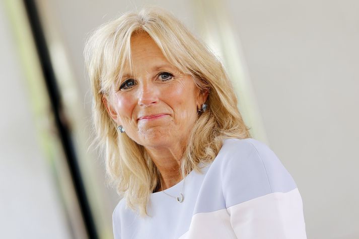 Jill Biden er hámenntaður kennari og hyggst halda áfram störfum eftir að eiginmaður hennar sver embættiseið.