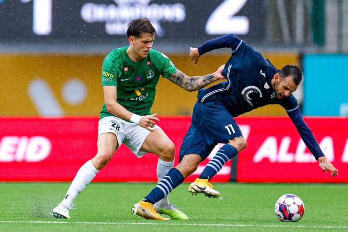 Oliver Stefánsson í einum af fáum leikjum þar sem hann fékk tækifærið með Blikaliðinu.