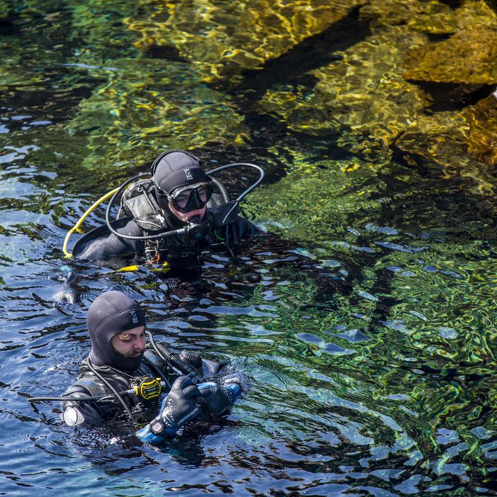 Tífalt fleiri kafa eða snorkla í Silfru en árið 2010 þegar þeir voru 5.000 alls.