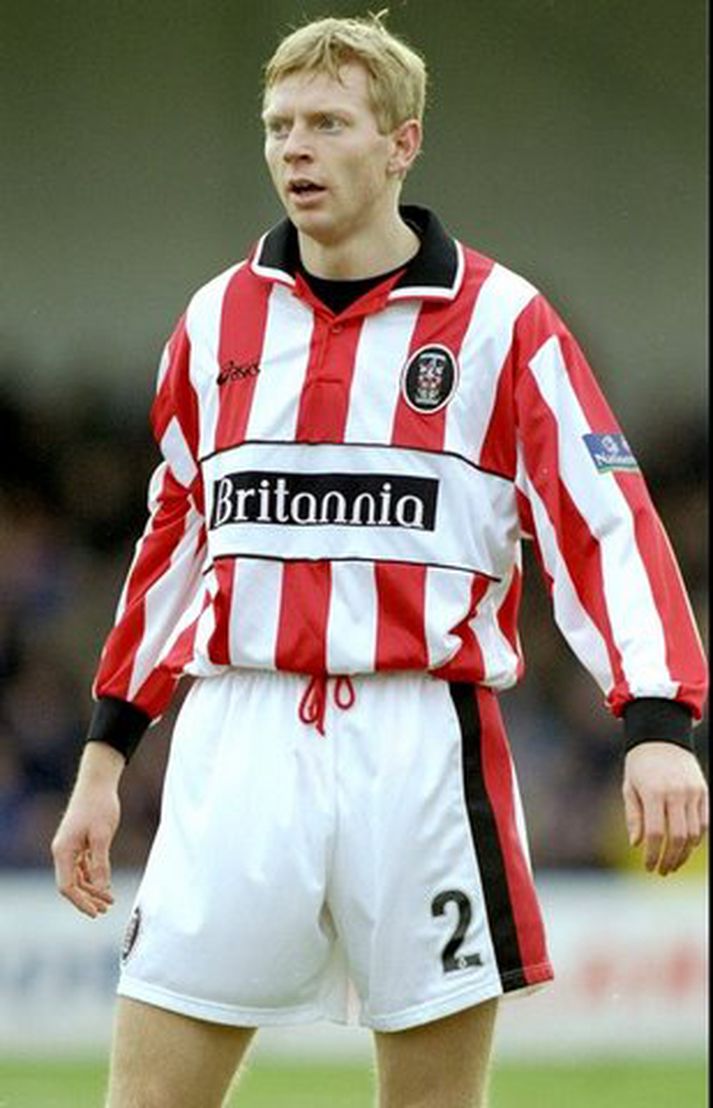 Brynjar Björn Gunnarsson í leik með Stoke árið 2000.