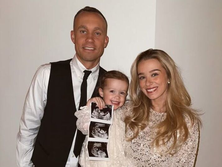 Gummi og Guðbjörg með Heru Malen og sónarmyndir.