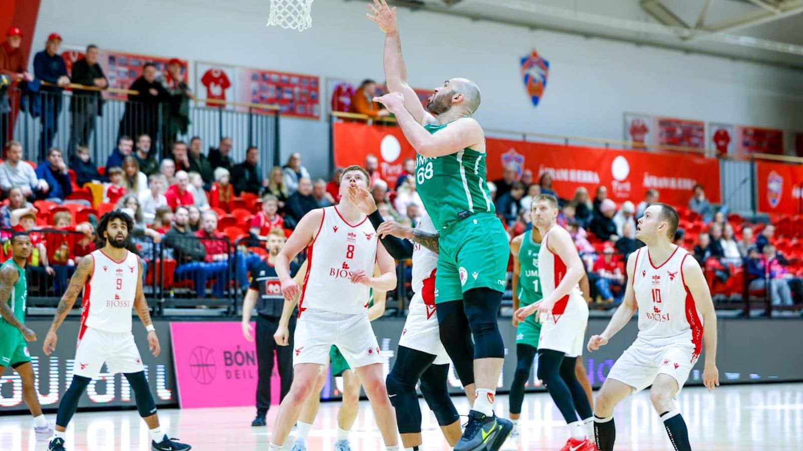 Njarð­vík - Kefla­vík | Slútta deildinni með grannaslag