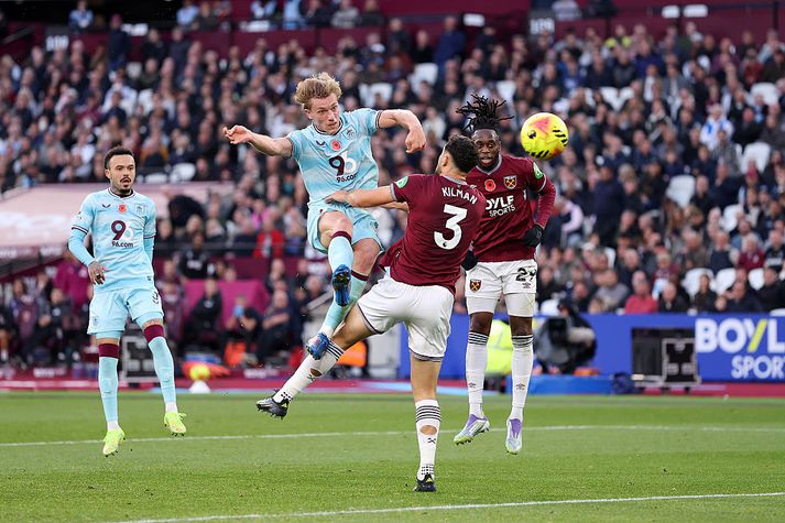Zian Flemming skoraði fyrsta mark leiksins fyrir Burnley