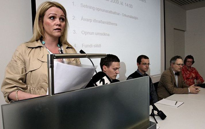 Ráðherrar iðnaðar- og menntamála styrktu fyrir helgi Nýsköpunarsjóð námsmanna um 15 milljónir króna. Fréttablaðið/Valli