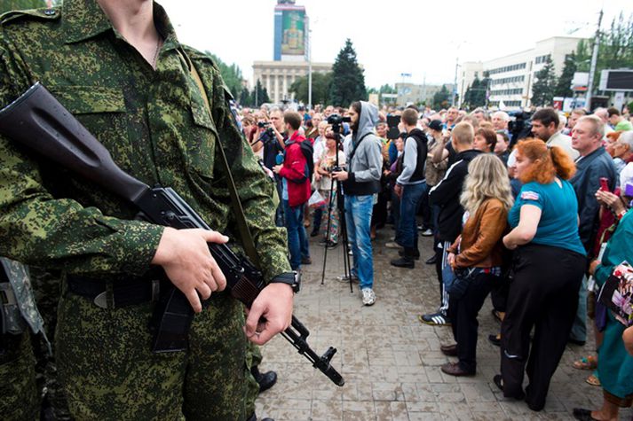 Aðskilnaðarsinnar í Donetsk í dag.