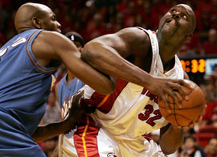 Shaquille O´Neal og félagar verða í eldlínunni á Sýn í kvöld