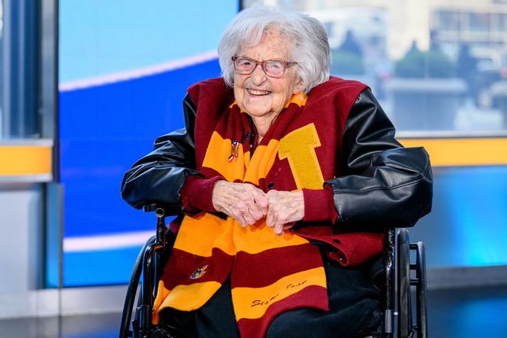 Nunnan systir Jean Dolores Schmidt náði því að verða 106 ára gömul.