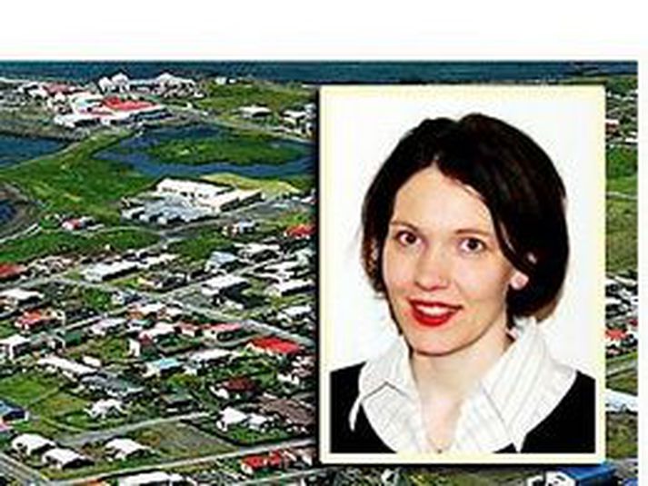 Inga Sigrún Atladóttir, bæjarfulltrúi H-listans. Miðpunkturinn í pólitískum deilum í Vogum.
