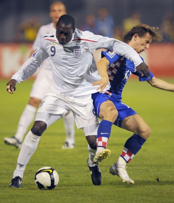 Emile Heskey í leik með enska landsliðinu.