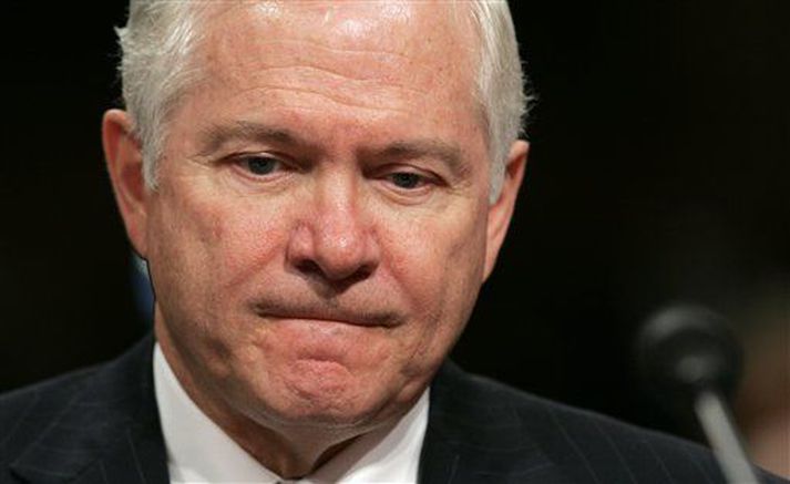 Robert Gates.