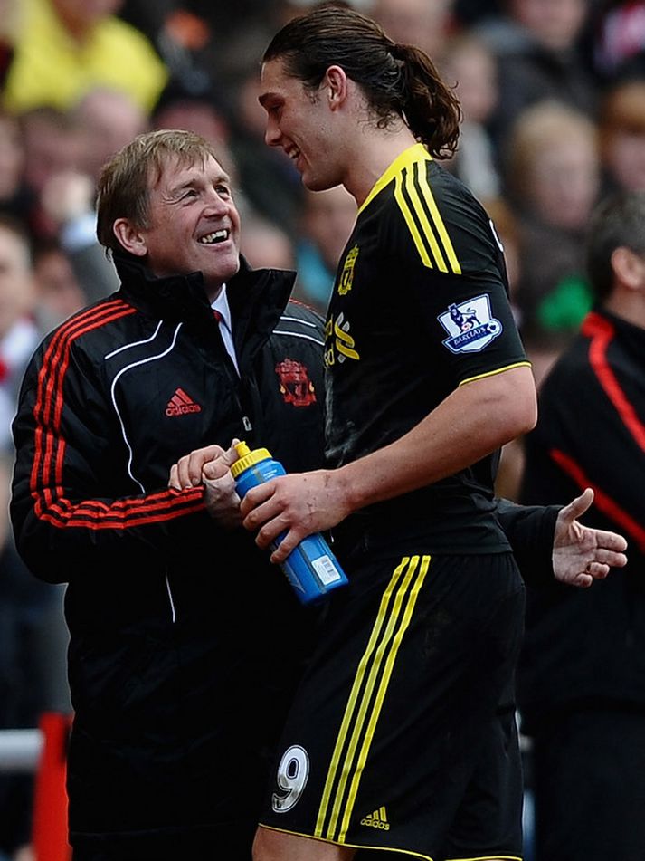 Andy Carroll og Kenny Dalglish.