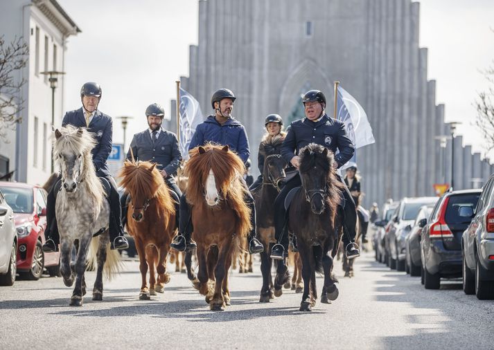 Dagur B. Eggertsson, Hjörtur Bergstað, Guðni Halldórrson og Sigurbjörn Bárðarson.