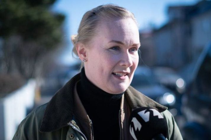 Segir stjórn­endur spítalans á hálum ís að reka Ragnar sem sinnir trúnaðar­störfum