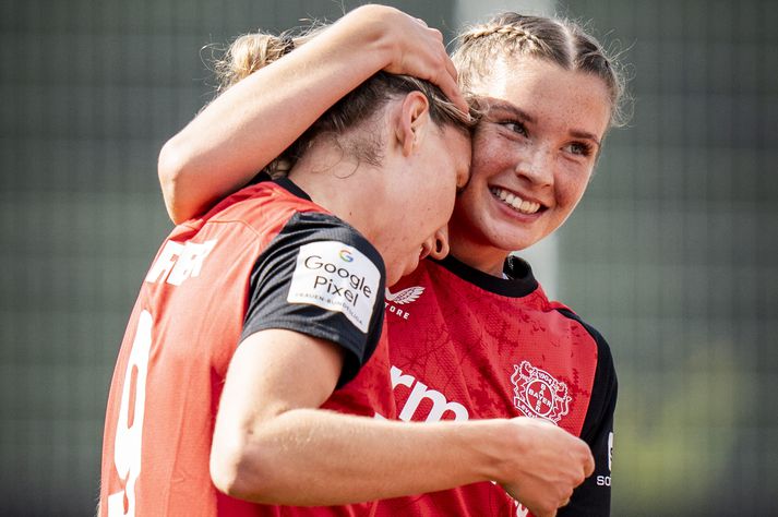 Íslenska landsliðskonan Karólína Lea Vilhjálmsdóttir stóð sig vel hjá Bayer Leverkusen og var líka vinsæl hjá samfélgasmiðla fólkinu. 