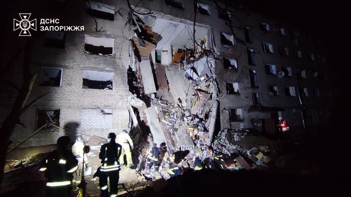 Eftirmálar einnar árásar í Úkraínu í nótt.