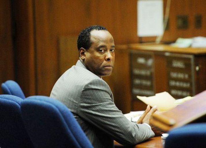 Murray var fundinn sekur þann 7. nóvember síðastliðinn og var niðurstaða kviðdómsins einróma.