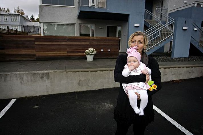 Brynja segir innbrotsþjófinn greinilega hafa tekið sinn tíma inni í íbúðinni. fréttablaðið/valli