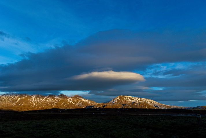 Ferðamaðurinn var kominn upp fyrir stein þegar óhappið varð.