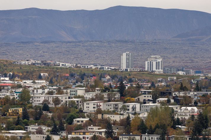 Húsnæðisverð vegur þungt í vísitölu neysluverðs.