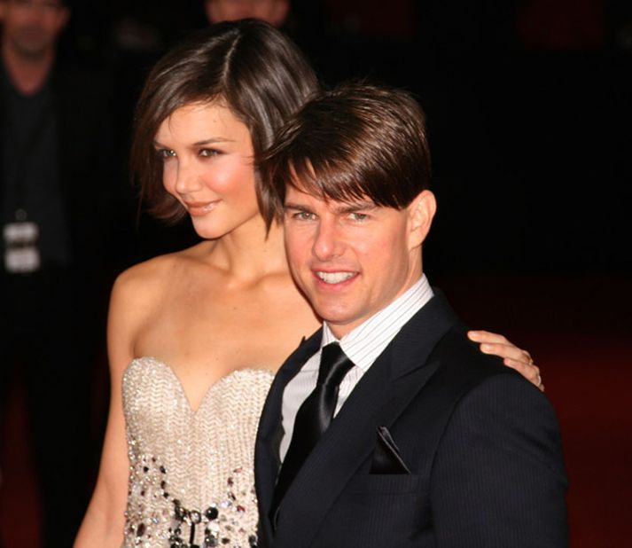 Tom Cruise hefur sótt um sameiginlegt forræði yfir dóttur þeirra, Suri.
