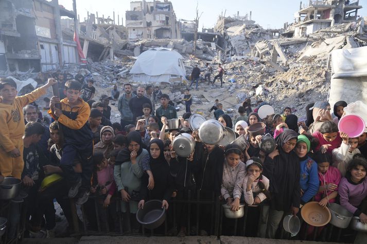 Grafalvarlegt ástand ríkir nú meðal annars á Gasaströndinni í Palestínu.