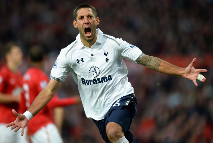 Dempsey fagnar í leik með Spurs.