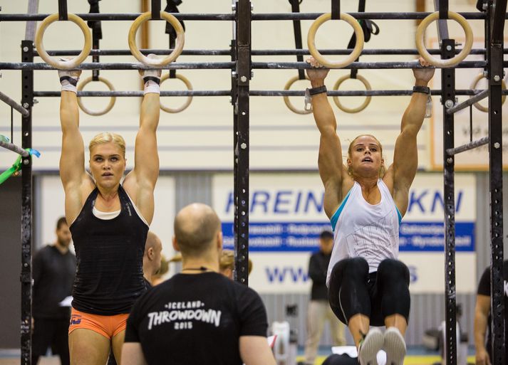 Katrín Tanja Davíðsdóttir og Ragnheiður Sara Sigmundsdóttir í keppni á Íslandsmótinu í CrossFit fyrir nokkrum árum. Þær eru báðar komnar inn á heimsleikana.