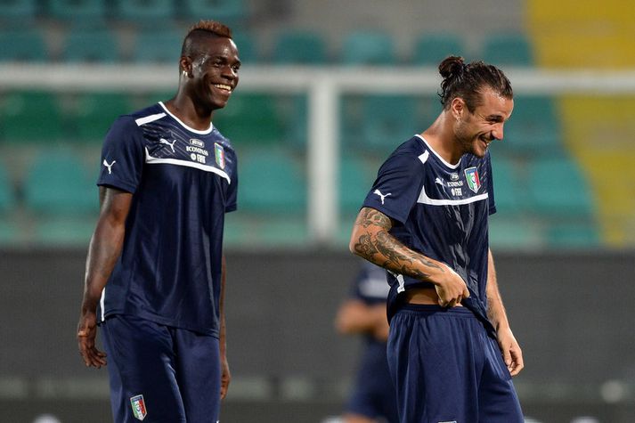 Pablo Osvaldo með Mario Balotelli á æfingu hjá ítalska landsliðinu.