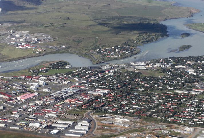 Lögreglan stöðvaði unglingapartý á Selfossi í gær. 