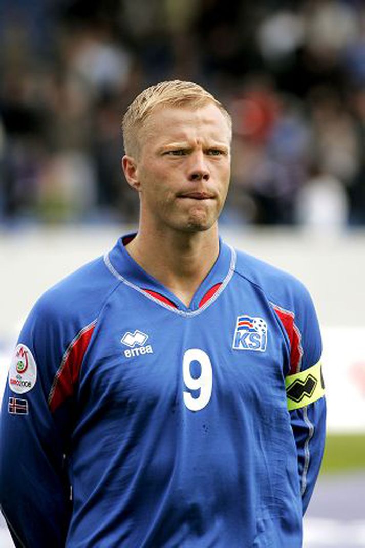 Verður ekki með gegn Svíum annað kvöld.