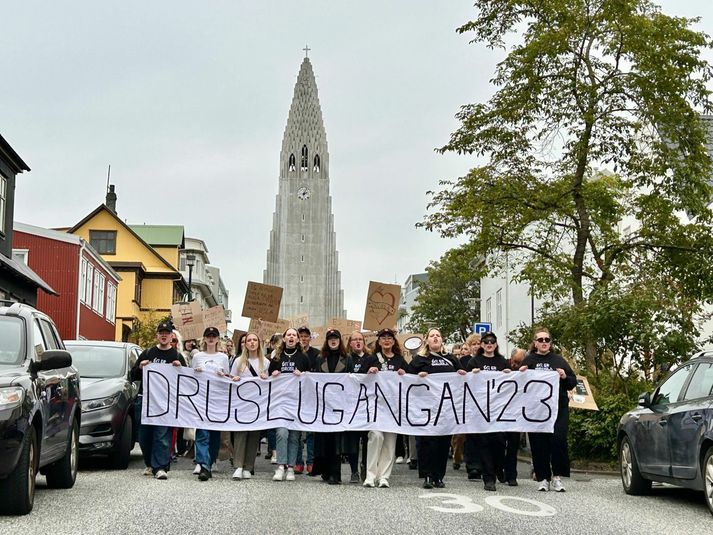Druslugangan er á morgun. Guðmunda skrifar um eigin reynslu af þeim manni sem gerði sig að druslu.