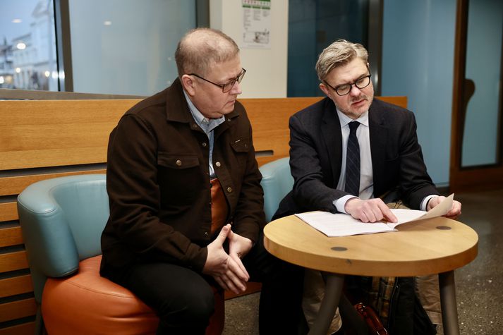 Breki Karlsson, formaður Neytendasamtakanna, og Ingvi Hrafn Óskarsson, lögmaður samtakanna. 