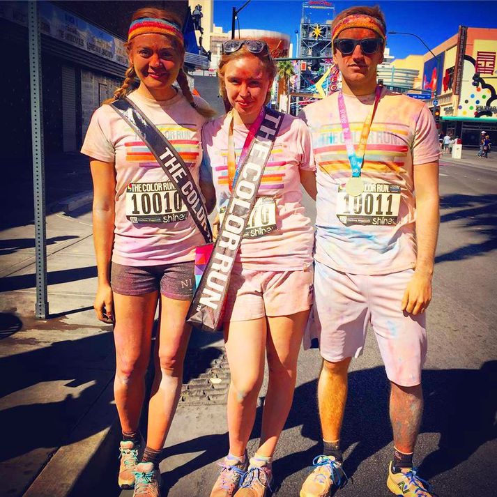 Guðbergur, Jóhanna og Anna tóku þátt í Color Run.