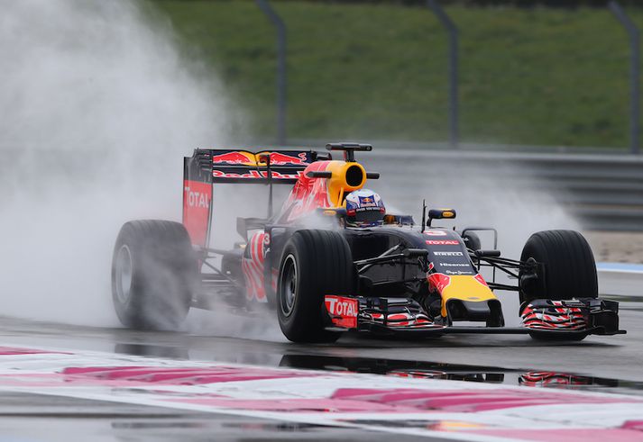 Daniel Ricciardo í Red Bull bílnum í dag.
