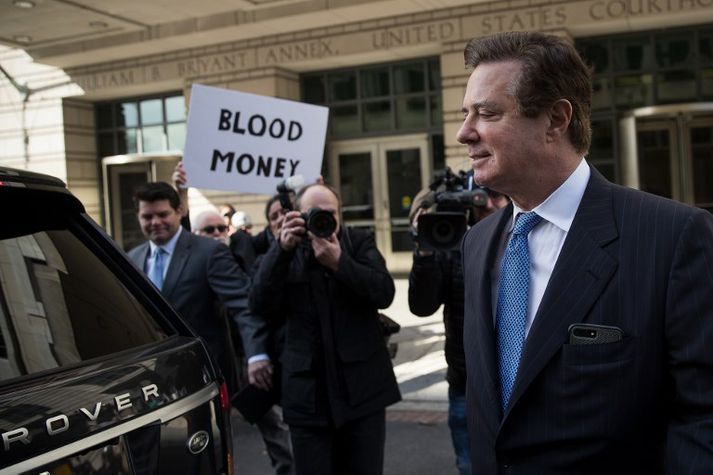 Manafort vann meðal annars fyrir Viktor Janúkovitsj, fyrrverandi forseta Úkraínu, sem er bandamaður stjórnvalda í Kreml.