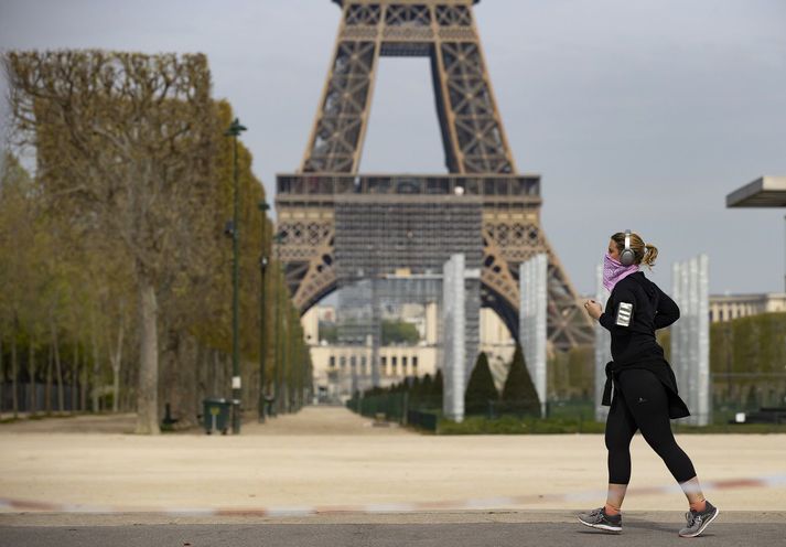 Íbúar Parísar fá ekki lengur að fara út á daginn og stunda líkamsrækt.