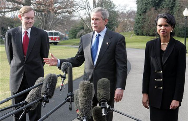 Robert Zoellick er hér ásamt George Bush Bandaríkjaforseta og Condoleezu Rice, utanríkisráðherra Bandaríkjanna.