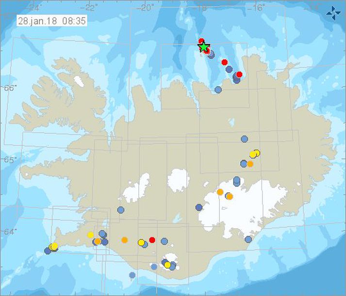 Á kortinu má sjá skjálftahrinuna sem hófst norður af landinu í morgun.