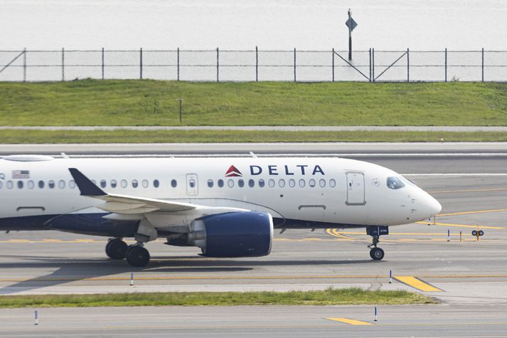 Flugfélagið Delta Air Lines kannar nú orsök slyssins.