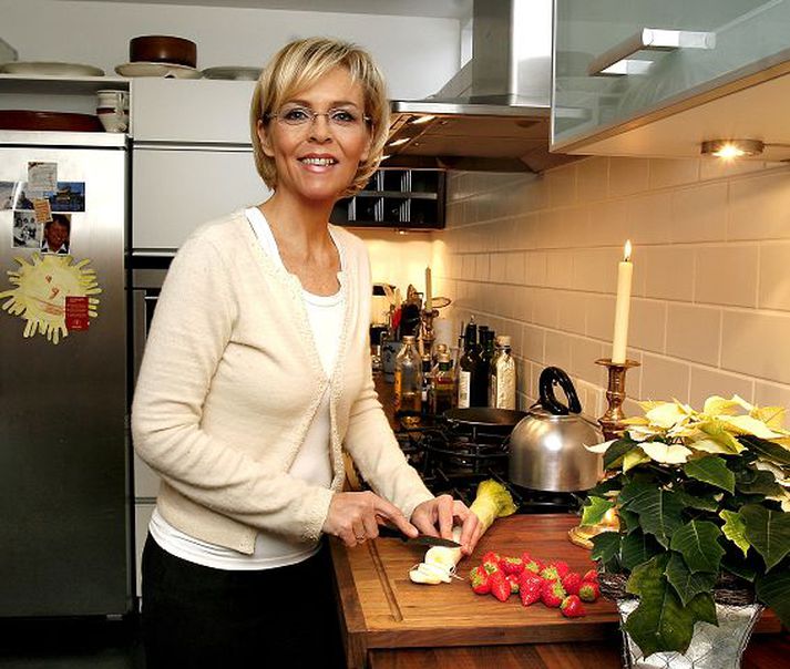 í eldhúsinu Jóhanna Vigdís Hjaltadóttir stjórnar matreiðsluþætti í Ríkissjónvarpinu sem hefur göngu sína í október. fréttablaðið/gva