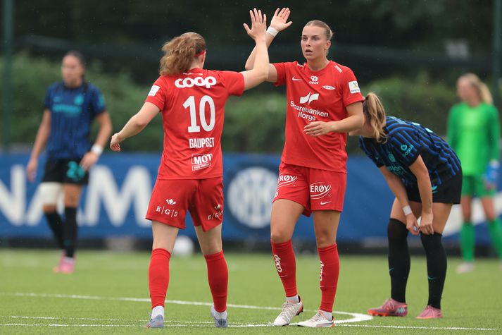 Diljá Ýr Zomers og félagar í Brann eru nánast búnar að tryggja sér meistaratitilinn í Noregi.