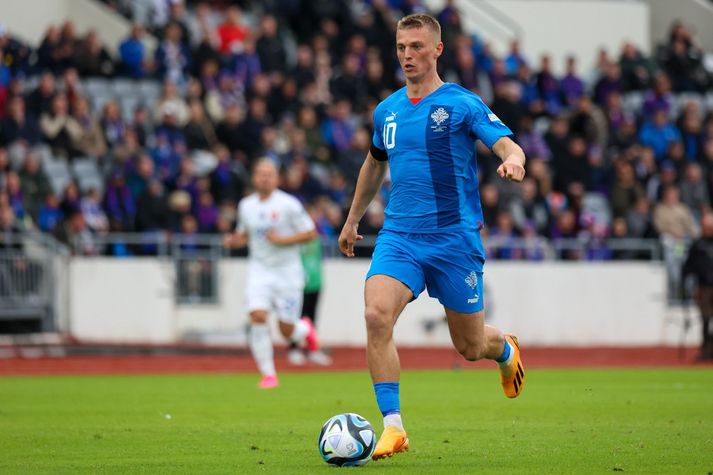 Að minnsta kosti fjögur lið í Serie A íhuga nú að fá Albert í sínar raðir.