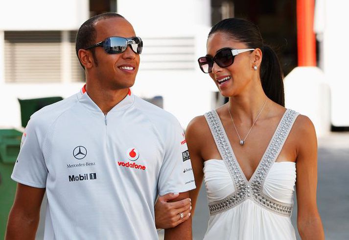 ástfangin Söngkonan Nicole Scherzinger og Lewis Hamilton ætla að fylgja stífum reglum í ástarsambandi sínu.nordichotos/getty