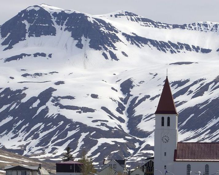 Ljóst er að fólkið sem býr í þeim níu húsum sem þurfti að yfirgefa heimili sín í gær fær ekki að snúa aftur, sem stendur. Athugið að ljósmyndin er ekki nýleg.