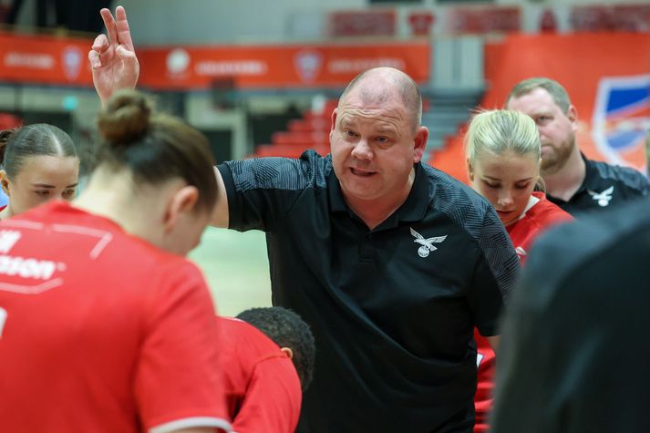 Ágúst Jóhannsson hefur stýrt kvennaliði Vals með frábærum árangri síðustu ár.