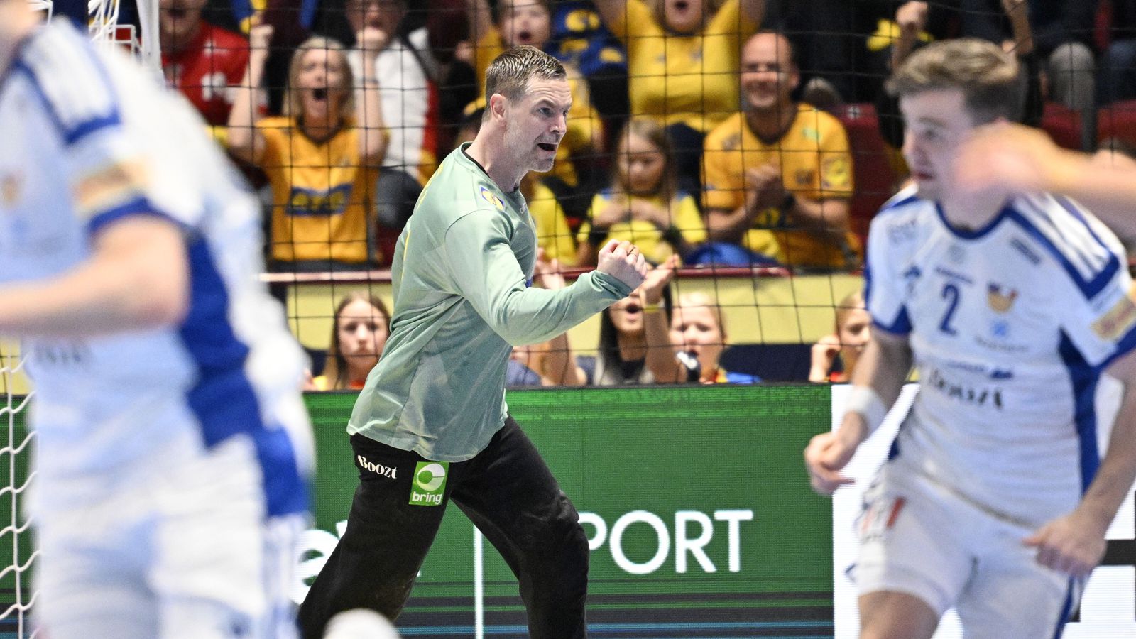 Mark­vörður Íslendingaliðsins hættir vegna fjárhagsvandræða fé­lagsins